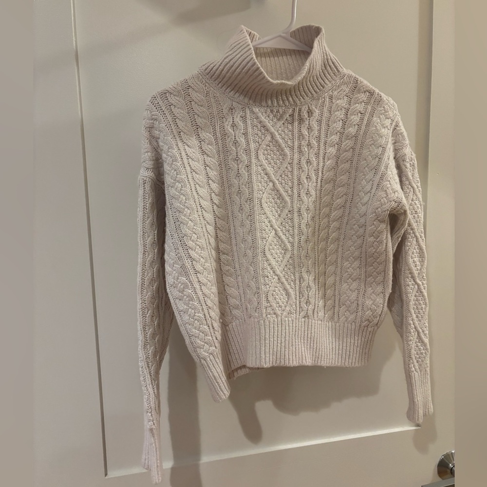 Banana Republic Cable-knit Mock Turtleneck Sweater Size XS